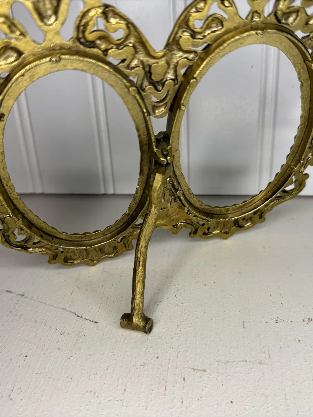 Antique Brass Tone Double Oval Frame with Stand, Vintage Art Nouveau Ornate Fram